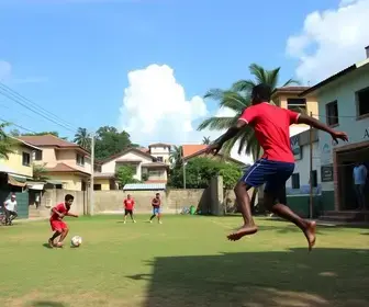 Esporte nos bairros amplia acesso gratuito a futebol, capoeira e atividades físicas em Cuiabá