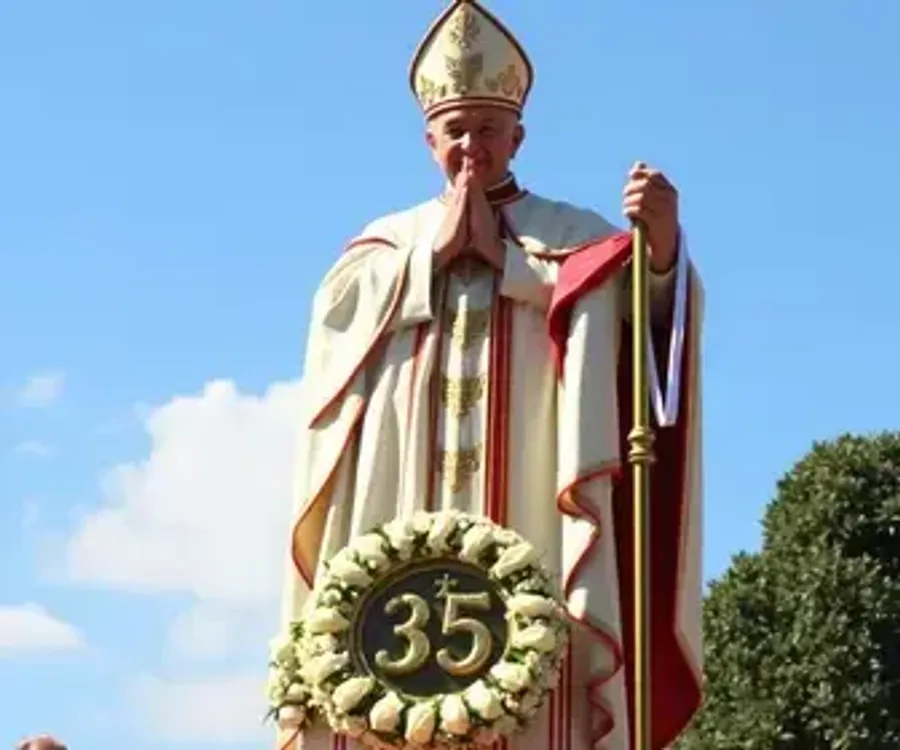 Prefeitura prepara espaço da Cruz do Papa para celebração dos 35 anos da visita de João Paulo II
